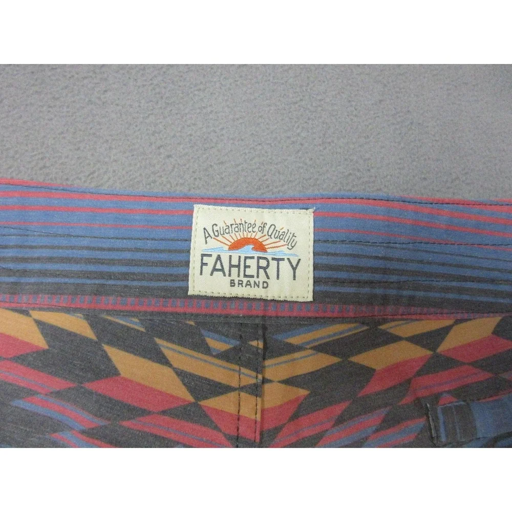 Faherty Board Shorts Mens Medium Multicolor Aztec Stripe Quick Dry Swim Trunks